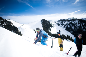 CAMP 6: LAWINENKURS KOMPAKT - SCHNEESCHUHTOUR